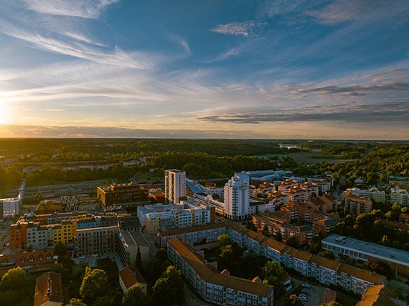 maklare-upplands-vasby-bjurfors-Flygbild-Centrala-Vasby-.jpg